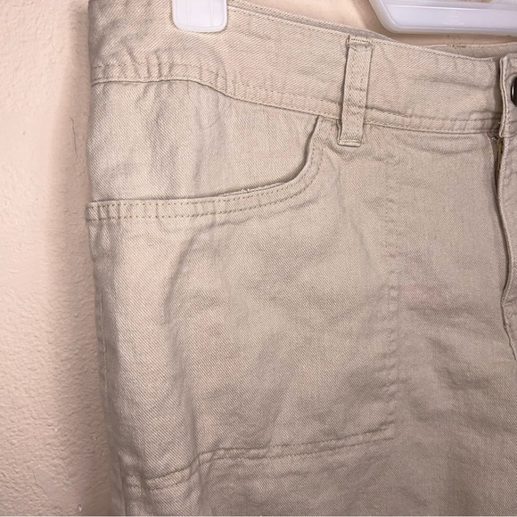 Size 10 Daisy Fuentes Beige Khaki Linen Blend Shorts Cuffed Lightweight Neutral - Picture 8 of 12
